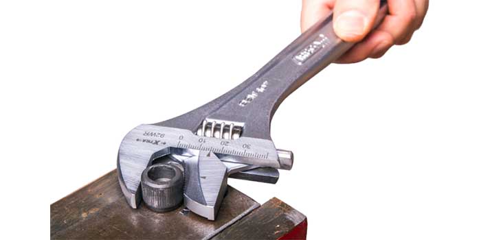 Anglo-American-Wrench wide-opening adjustable wrench and pipe wrench
