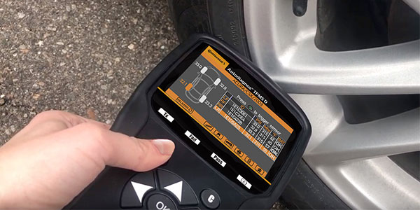 Continental’s Autodiagnos TPMS D, you can increase your service opportunities by offering complete TPMS service and diagnostics.
