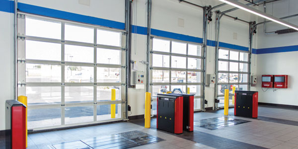 This aluminum framed door combines the high cycle life and reliable operation from the EverServe platform with the full-view aesthetics of commercial aluminum.